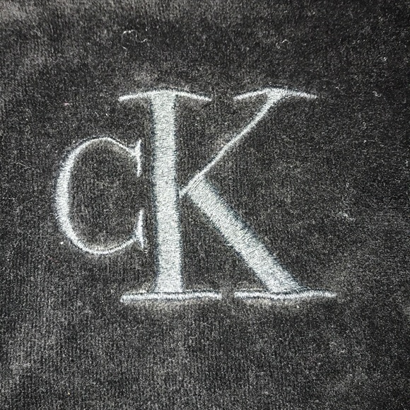 XS Black Calvin Klein velvet hoodie - Picture 2 of 4